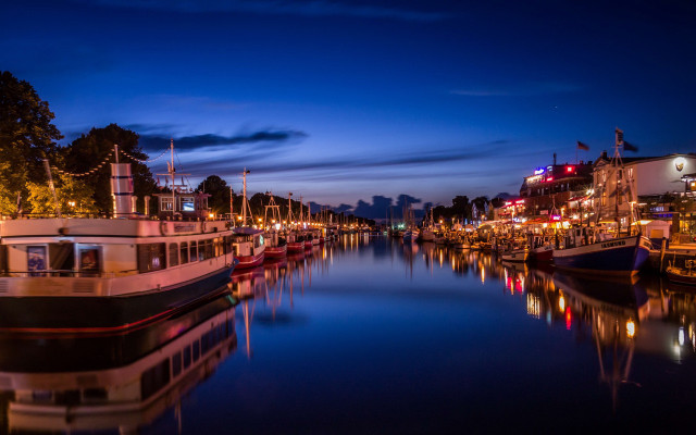 River city lights bridge night free wallpaper for desktop - medium preview image