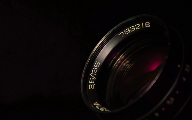 Aiseer lens macro photorealism anamorphic free wallpaper for desktop - medium preview image