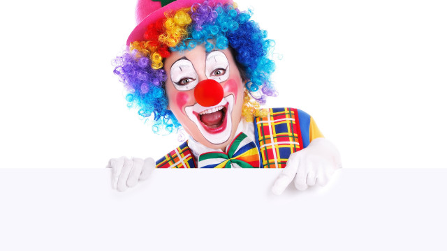 Clown mask smile andrew robertson free wallpaper for desktop - medium preview image