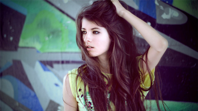 Eszter mattioni graffiti fashion photography free wallpaper for desktop - medium preview image