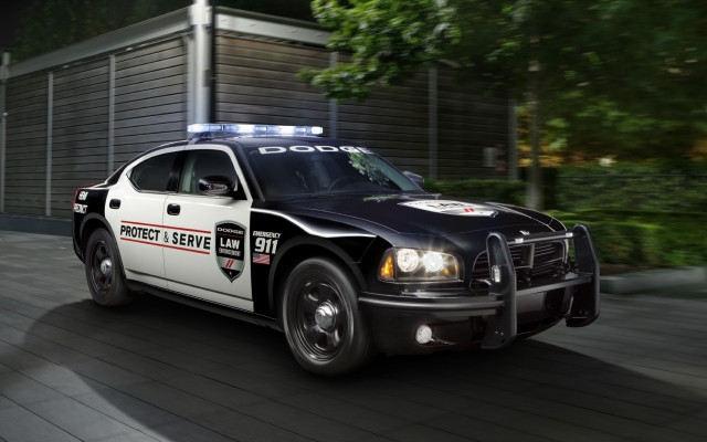 Police car night street flashing free wallpaper for desktop - medium preview image