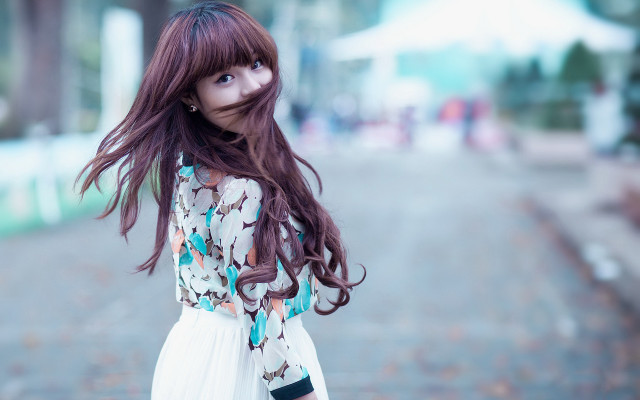 Woman long hair street wind free wallpaper for desktop - medium preview image