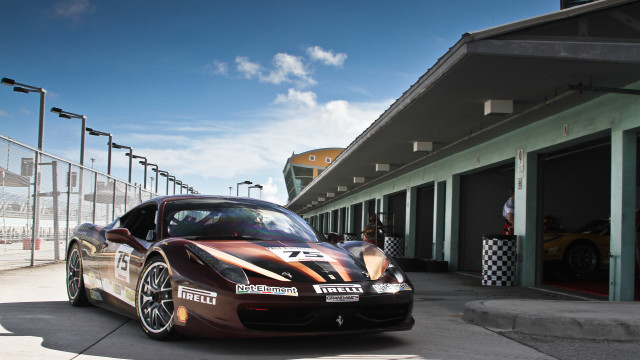 Sports car building sky man free wallpaper for desktop - medium preview image