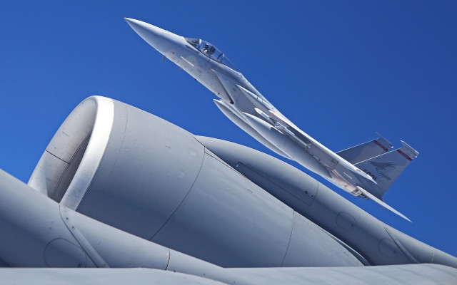 Jet flying blue sky military free wallpaper for desktop - medium preview image