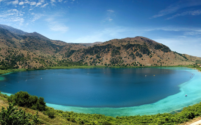 Blue lake mountains trees sunny free wallpaper for desktop - medium preview image