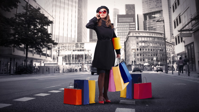 Woman black dress shopping bags free wallpaper for desktop - medium preview image