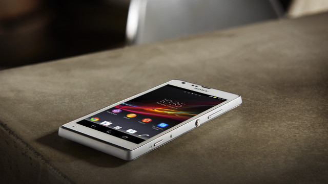 White cellphone table coffee screenshot free wallpaper for desktop - medium preview image