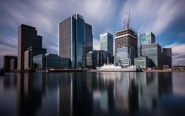 City boat tall buildings cloudy free wallpaper for desktop - medium preview image