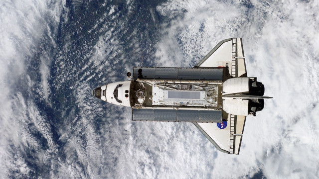 Space shuttle earth clouds blue free wallpaper for desktop - medium preview image