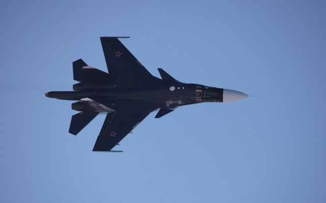 Fighter jet blue sky jet free wallpaper for desktop - medium preview image