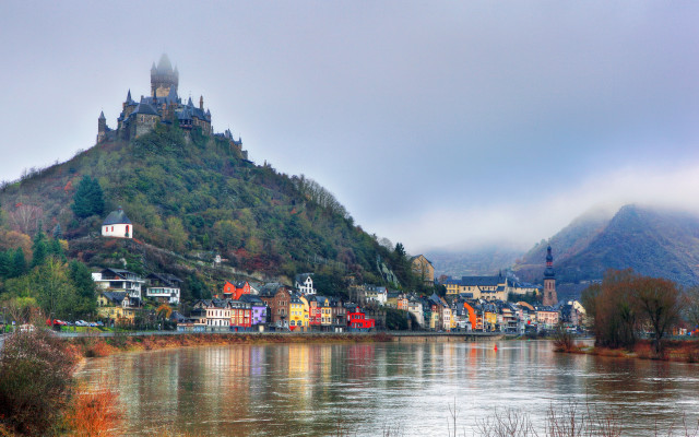 Heidelberg town lake castle bridge free wallpaper for desktop - medium preview image