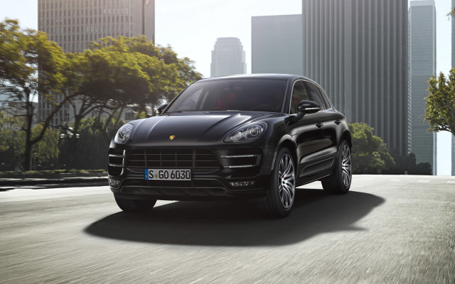 Porsche cayenne city street sun free wallpaper for desktop - medium preview image
