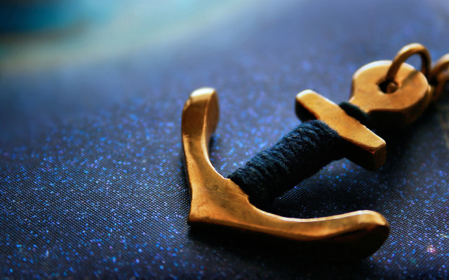 Metal hook blue cloth black free wallpaper for desktop - medium preview image