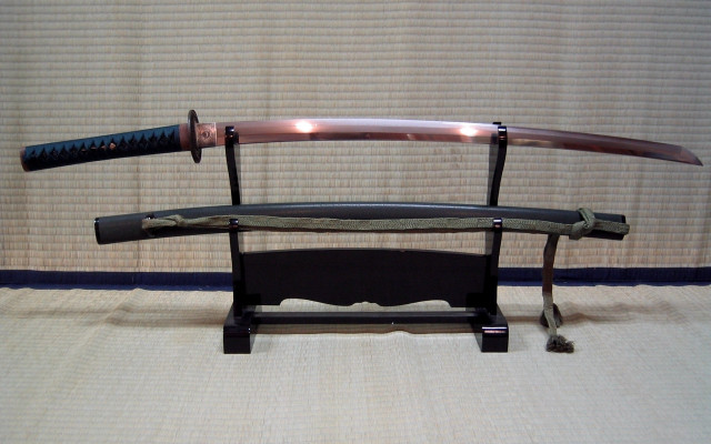 Sword stand knife bronze sculpture free wallpaper for desktop - medium preview image