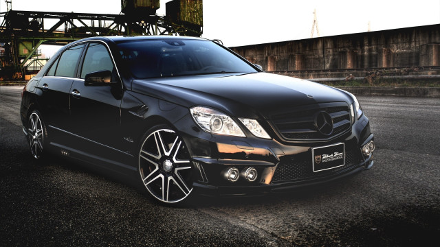 Black mercedes benz 3d render #3 free wallpaper for desktop - medium preview image