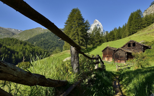 Small cabin green valley mountain free wallpaper for desktop - medium preview image