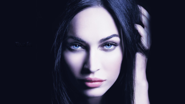 Gothic portrait longhair blueeyes realistic free wallpaper for desktop - medium preview image