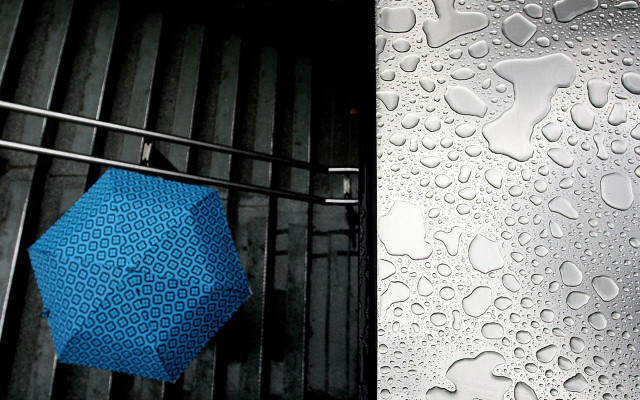 Blue umbrella rain macro girls free wallpaper for desktop - medium preview image