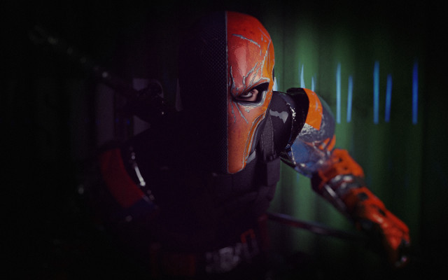 Robot red face green black free wallpaper for desktop - medium preview image