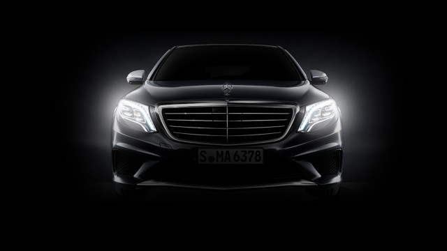 Black mercedes benz detailed lighting free wallpaper for desktop - medium preview image