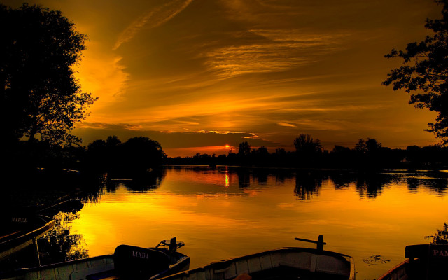 Sunset lake boats trees clouds free wallpaper for desktop - medium preview image