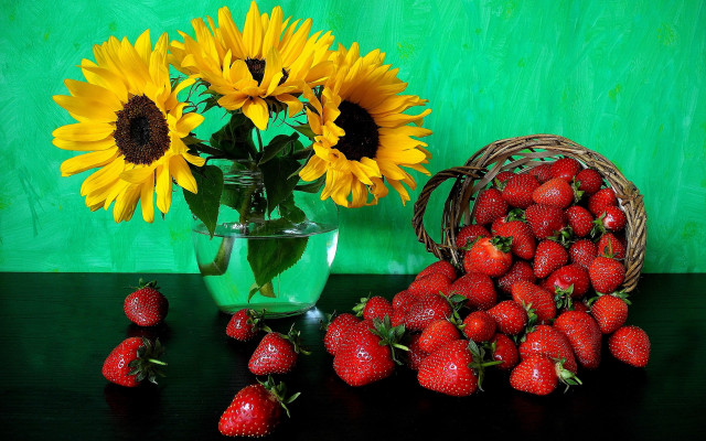 Sunflowers strawberries vase basket summer free wallpaper for desktop - medium preview image