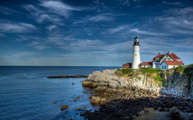 Lighthouse rockycliff ocean cloudy sky #2 free wallpaper for desktop - medium preview image