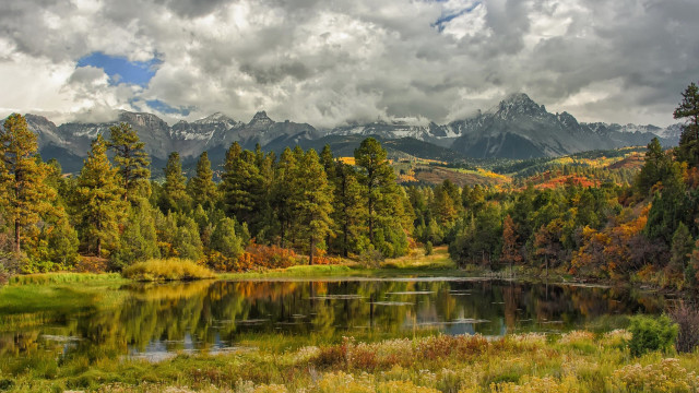 Lake mountains forest clouds sky free wallpaper for desktop - medium preview image