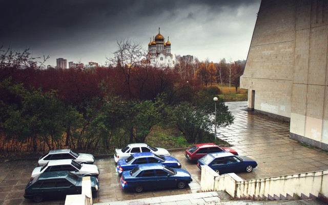 Parking lot cars clock tower free wallpaper for desktop - medium preview image
