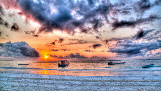 Sunset beach boats clouds pier free wallpaper for desktop - medium preview image
