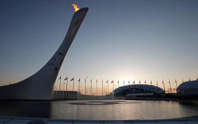 Fountain fire building flags vorticism free wallpaper for desktop - medium preview image