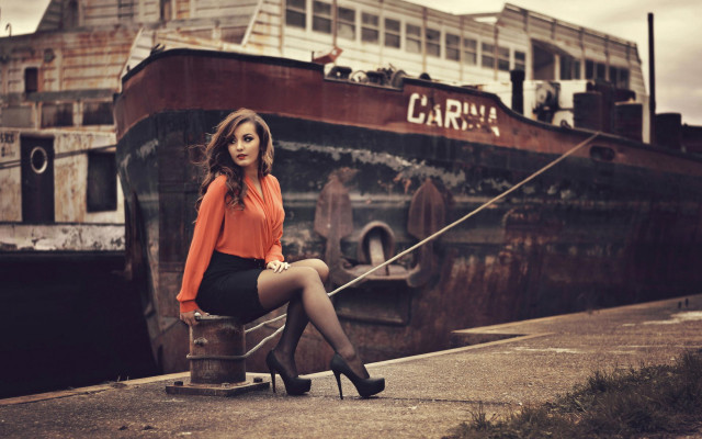 Woman skirt heels dock boat free wallpaper for desktop - medium preview image