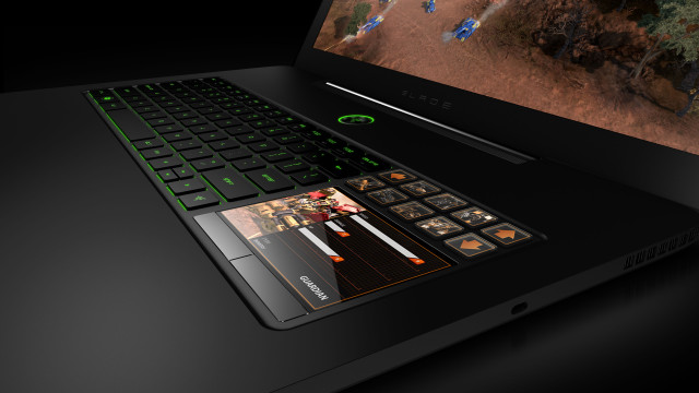 Laptop game mouse keyboard video free wallpaper for desktop - medium preview image