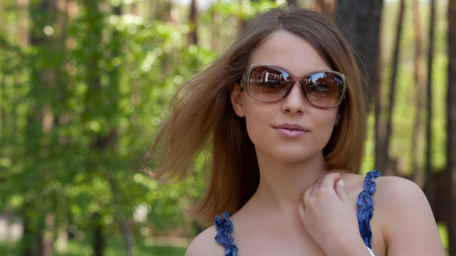 Woman blue dress sunglasses woods free wallpaper for desktop - medium preview image
