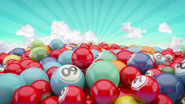 Balls numbers sky clouds background free wallpaper for desktop - medium preview image