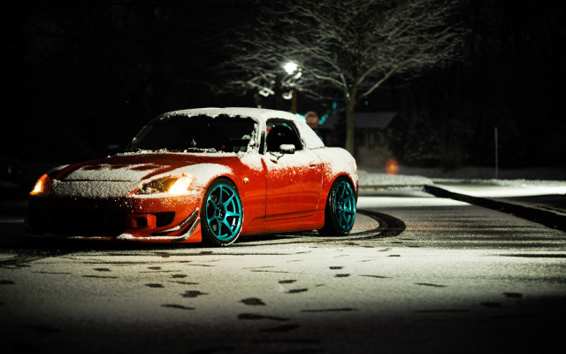 Snowy street car night lights free wallpaper for desktop - medium preview image