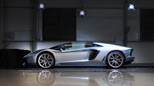 Silver sports car garage chrome #2 free wallpaper for desktop - medium preview image