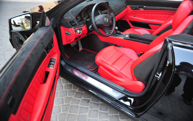 Red black car open doors free wallpaper for desktop - medium preview image