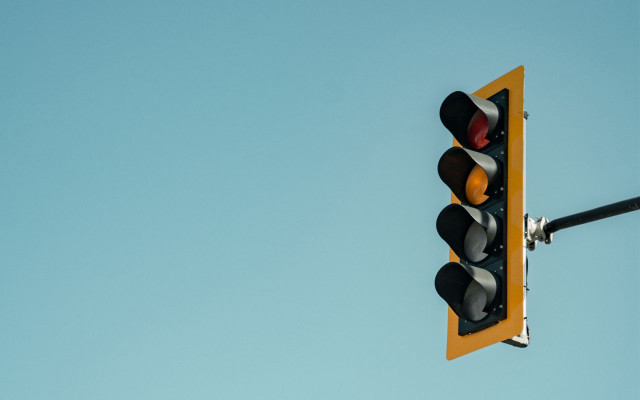 Traffic light yellow red blue free wallpaper for desktop - medium preview image