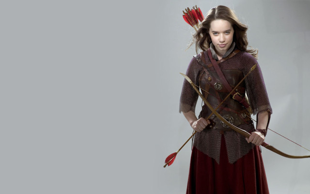 Woman costume bow arrow red free wallpaper for desktop - medium preview image