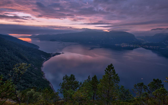 Lake mountains trees sunset pink free wallpaper for desktop - medium preview image