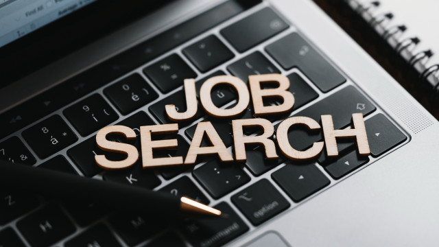 Laptop jobsearch wooden word pen free wallpaper for desktop - medium preview image