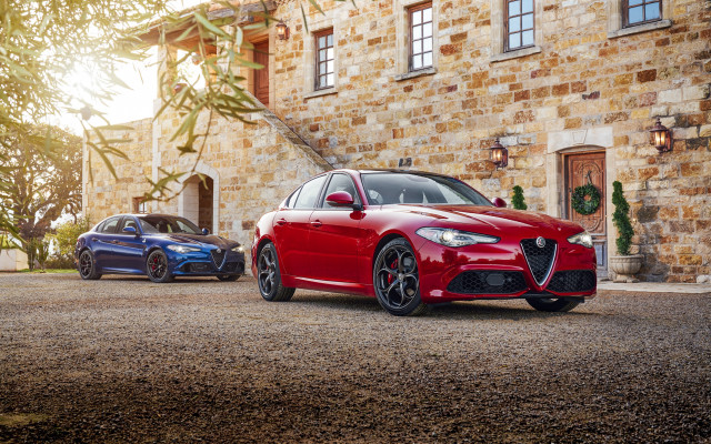 Two cars stone building renaissance free wallpaper for desktop - medium preview image