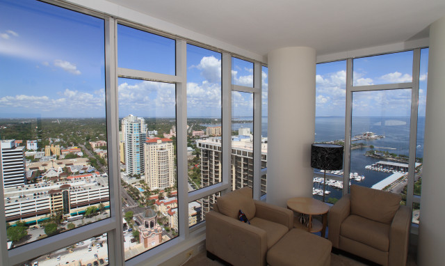 Living room ocean view miami free wallpaper for desktop - medium preview image