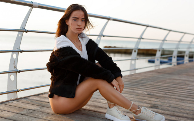 Elina karimova pier ocean black free wallpaper for desktop - medium preview image