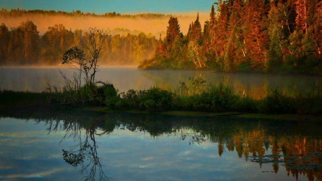 Lake fog reflection autumn impessionist free wallpaper for desktop - medium preview image