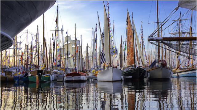 Sailboats harbor cityscape impressionism cedric free wallpaper for desktop - medium preview image