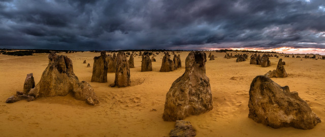 Rock sand clouds beach horizon free wallpaper for desktop - medium preview image