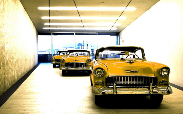 Old cars hallway light wooden free wallpaper for desktop - medium preview image