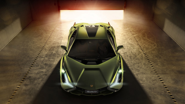 Green tunnel sportscar hood lights free wallpaper for desktop - medium preview image
